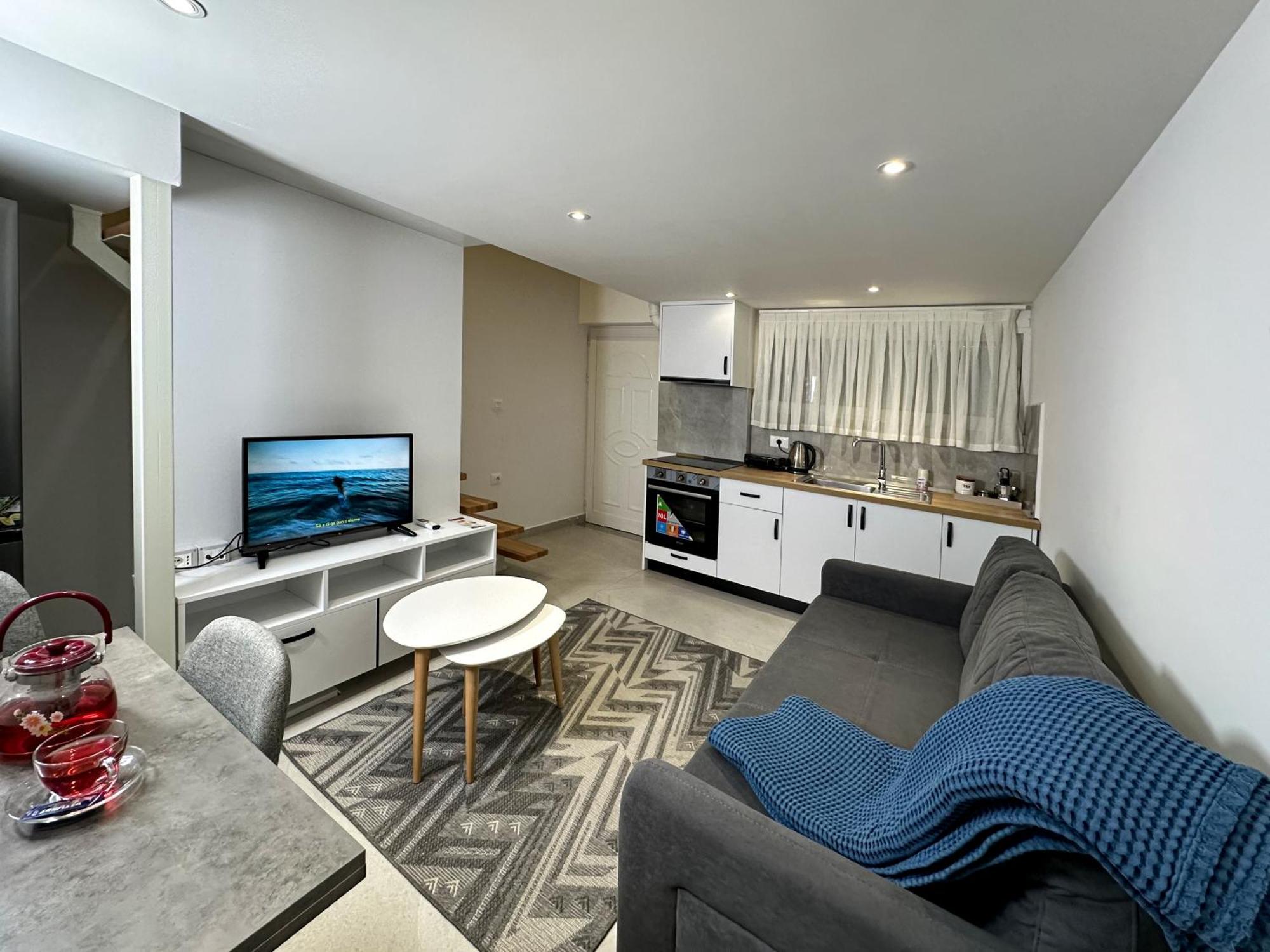 Home Select Tirana 2 Bagian luar foto
