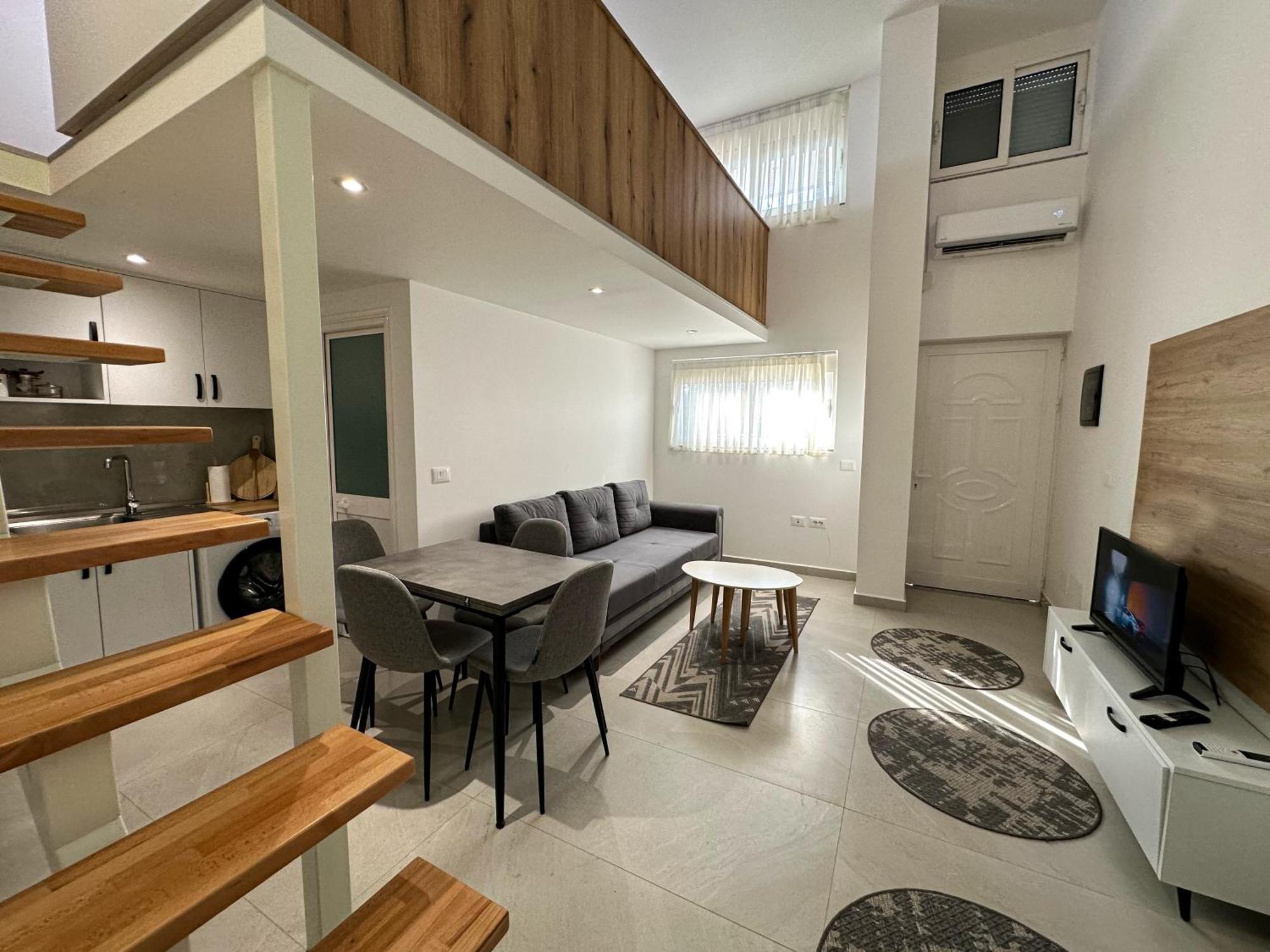 Home Select Tirana 2 Bagian luar foto